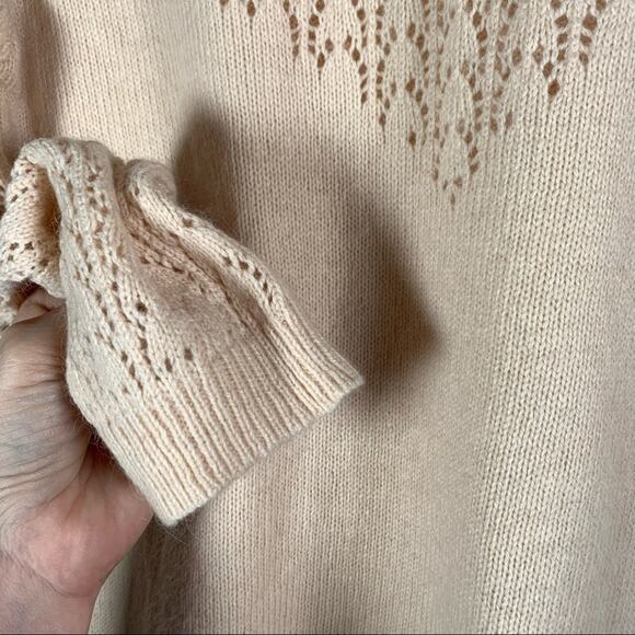 Mak B Coquette angora blend blush pink sweater sweetheart knit medium - Picture 5 of 12